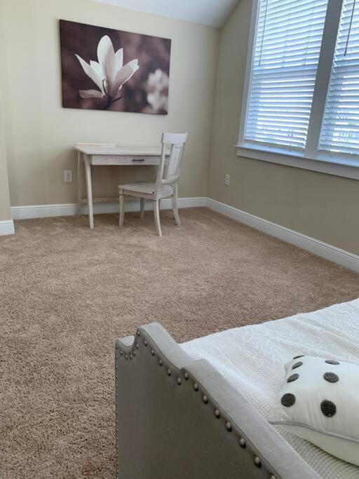 30a Coastal Walk To Beach, & Pool Holiday home